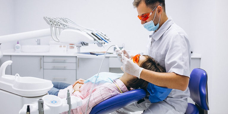 Chi phí cắt lợi trùm răng khôn