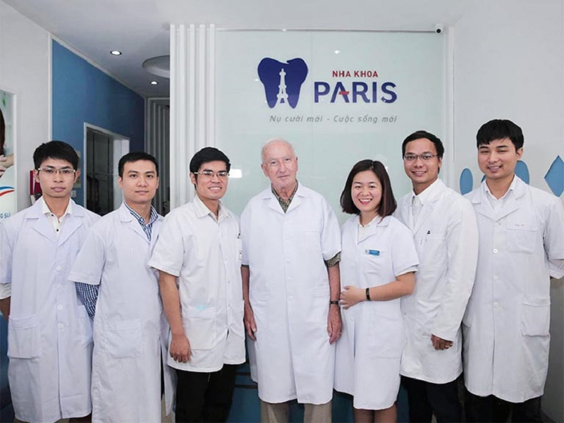 Đội ngũ bác sĩ của nha khoa Paris