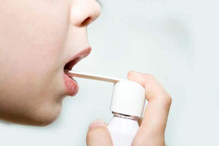 Cách dùng xịt chống sâu răng Midkid