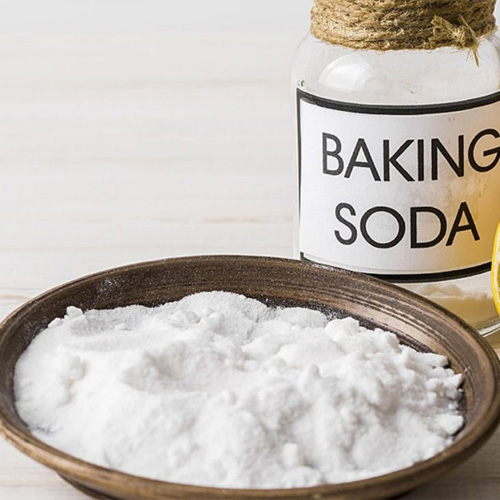 Dùng baking soda giúp răng trắng sáng hơn