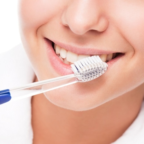 Phục hồi răng sâu bằng các thói quen chăm sóc răng miệng