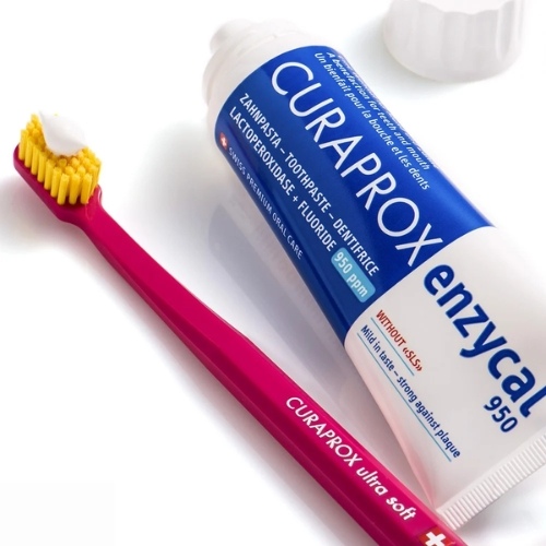 Kem đánh răng Enzycal 950 bảo vệ sức khỏe toàn diện